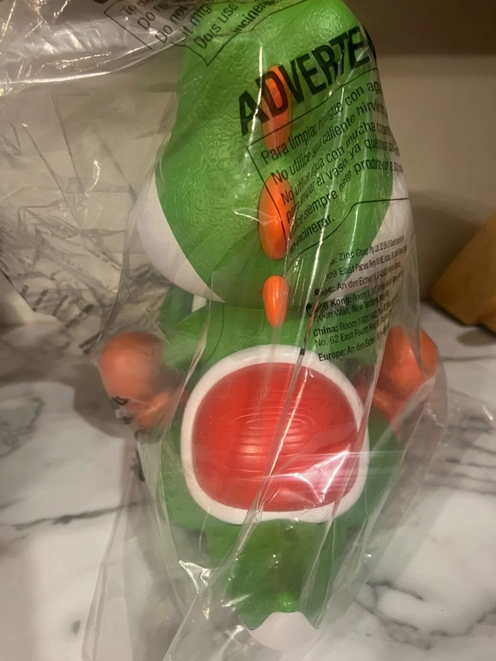 Super Mario Galaxy Yoshi Popcorn Bucket, Brand New In Plastic - Picture 4 of 4